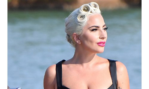 RIDLEY SCOTT YENİ FİLMİNDE LADY GAGA'NIN YANINA GELECEK DEV  İSİMLERLE GÖRÜŞÜYOR